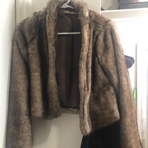 Hollister Women’s Fur jacket